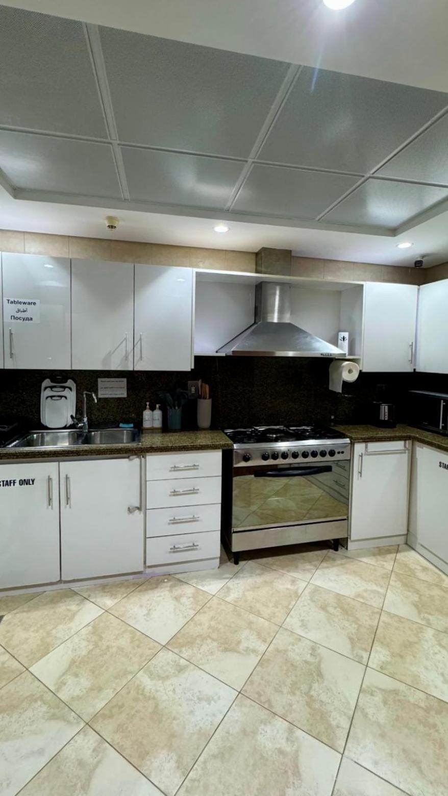 4 All Friends Jbr, Sea View Dubai Exterior photo