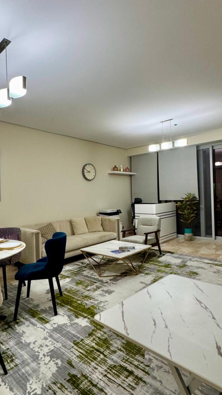 4 All Friends Jbr, Sea View Dubai Exterior photo